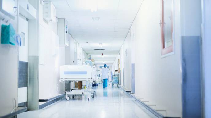 Doctors Considering Do-Not-Resuscitate Policy Changes