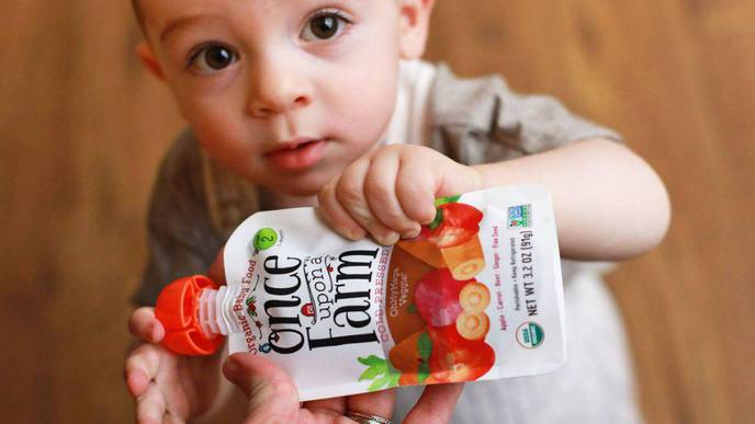 Are Popular Squeezable Food Pouches Healthy for Kids?